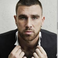Te depth after the first round 3. Pin By Carlos Moctezuma On Chiefs In 2021 Kelce Chiefs Great Beards Travis Kelce