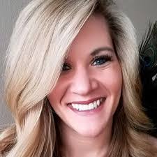 Tabitha Kraack's Instagram, Twitter & Facebook