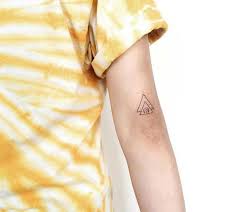 Karena ini adalah jenis pemotretan yang rumit, bekerja dalam harmoni adalah suatu keharusan, pungkas sutradara kim ji hwan. Kabar Baik Buat Kamu Nih 39 Model Tato Yang Dijamin Lolos Persetujuan Orang Tuamu