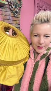 Who doesn't love making their own gifts? And then keeping them 🤩😆 Bought  this dog for £5 at Bartley Green Birmingham Hospice shop and quite frankly  I think it's the best buy