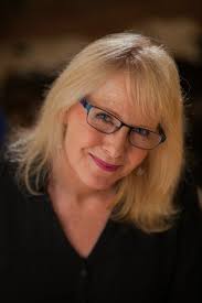 Episode 50. K9s, Crime & Creativity with Jodi Burnett — Believe in Dog  Podcast