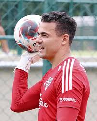 São Paulo reintegra Felipe Alves, mas técnico Dorival Júnior o mantêm fora  do banco