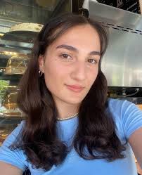 Does anyone have a good car wash guy/detailer they like to use in Miami?