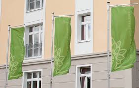 Die tests können entweder durch unsere corona teststelle in hamburg altona oder aber dezentral in oder an ihren räumlichkeiten in hamburg, der umgebung von hamburg oder im gesamten bundesgebiet stattfinden. Meldungen Pflegen Wohnen Hamburg