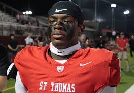 Elijah Henry's Instagram, Twitter & Facebook