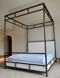 A king size bed is one of the most visually impactful and spacious bed options out there. Henredon Furniture Jeffrey Bilhuber Hammered Metal King Canopy Bed Davisqualityfurniture
