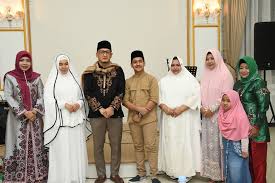 Bireuen, 10 januari 2002 nama orang tua: Syakir Daulay Aktor Anak Mantan Camat Yang Hafiz Quran 10 Juz