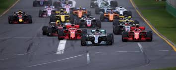 Sky detiene i diritti per le esclusive, ma concede alla tv8 di trasmettere in diretta tv e streaming 5 gran premi. Il Calendario Della Moto Gp E Formula 1 In Chiaro Su Tv8