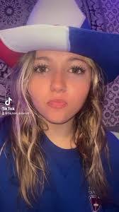 Emma Sutter's Instagram, Twitter & Facebook