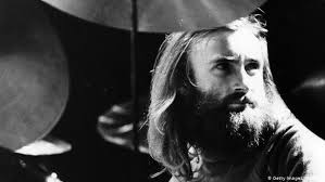 Phil collins — one more night (the singles (remastered) 2016). Phil Collins Feiert 65 Geburtstag Musik Dw 30 01 2016
