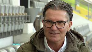 58 Tage ist Gerald #Baumgartner offiziell im Amt