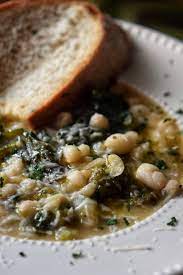 Add 8 ounces of canned cannellini beans before adding the escarole leaves in step 2. Escarole And White Bean Soup She Loves Biscotti