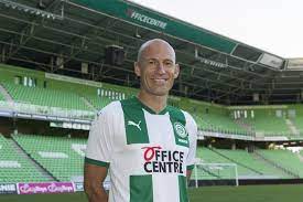Arjen robben (born 23 january 1984) is a dutch footballer. Arjen Robben Comes Out Of Retirement To Join Boyhood Club