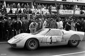 24 Hours Of Le Mans In France In 1966 News Photo Ken Miles Denny Hulme Ford Mkii 24 Hours Of Le In 2020 Ken Miles Ford Ford Gt