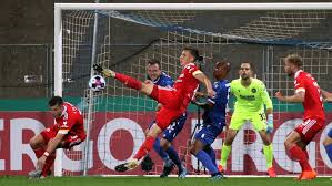 Fc union berlin länger aus. Perfekter Einstand Schlotterbeck Schiesst Union Berlin Sehenswert Weiter Kicker