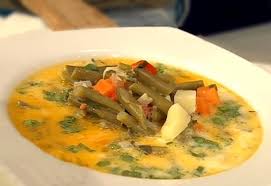 Cea verde si cea galbena subtiri sunt mai bune sotate, sau fierte pe aburi. CiorbÄƒ De Fasole Verde DreasÄƒ Cu Iaurt Antena 1