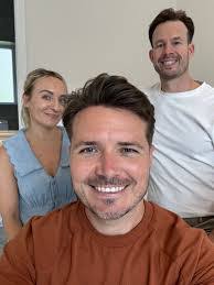 Anna Weeden's Instagram, Twitter & Facebook