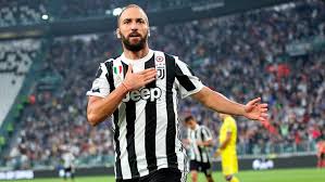 Find and save images from the gonzalo pipita higuain collection by macacogirl (macacogirl) on we heart it, your everyday app to get lost in what you love. Golazo Del Pipita Higuain Se Casara Con Su Novia De Toda La Vida Eldoce Tv