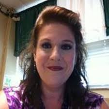 Anne Norcross's Instagram, Twitter & Facebook