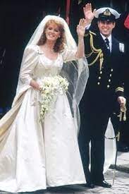 On their big day, ferguson wore a wedding dress somewhat typical. Princess Fergie Engagement Ring 30 Royal Wedding Dress Sarah Duchess Of York Sarah Ferguson Wedding