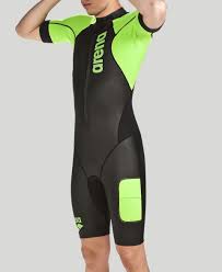 Combinaison féminine de natation de marque arena, couleur noire, neuve, jamais portée, taille 38 70. Combinaison Swimrun Hommes
