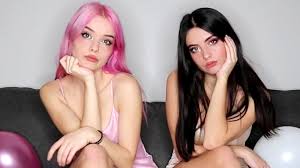 Maybe you would like to learn more about one of these? Who Are Julia Lauren Burch Twin Sisters Blowing Up On Tiktok And Twitch Dexerto