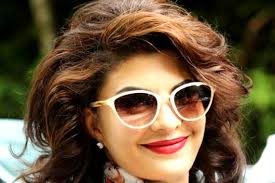 Jacqueline Fernandez amazes in two distinct looks for double role in 'Roy'  (see pics)