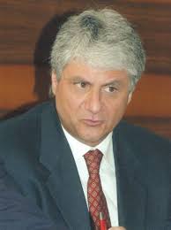 Nicola Zitara: ci lascia l'ultimo highlander Teresa De Sio brigantessa che  non ama piccole patrie 1861: per Eddy Napoli fu ...