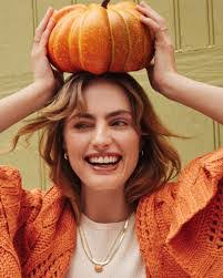 Janet Deaver's Instagram, Twitter & Facebook