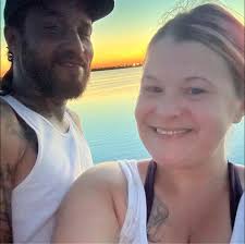 I signed up for roadie and got a new number but my old phone number  connected to the roadie account how can I fix this any leads