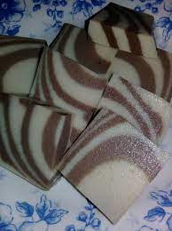 Substancja żelowa, która z pewnością może zastąpić żelatynę, posiada wiele właściwości zdrowotnych, m.in. Resepi Puding Roti Marble Milo Yang Marvellous Sekali Bidadari My