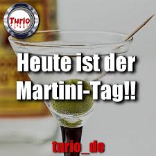 Heute Ist Der Martini Tag Bist Du Ein Cocktail Fan Heute Martini Cocktail Day Cocktails Fakten Spruche Spruch Zitat Zit Cocktails Martini Today