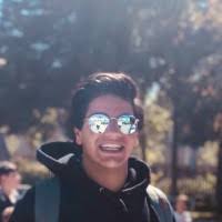 100+ perfiles de «Harari»