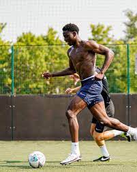 Owen otasowie was born on 6 january, 2001 in new york, new york, united states, is an american soccer player. 433 19 Year Old Wolves Talent Owen Otasowie Is Shredded Facebook
