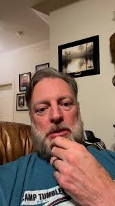 How you treat other people says a lot about you! New Episode of Sounds Like  Life podcast out 4/22 with my guest Duane Allen from The Oak Ridge Boys!  #podcast #lifelesson #kindness #