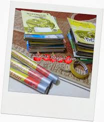Membeli buku digital di google play hanya dengan beberapa sentuhan jari, dan beragam literatur bisa dibaca kapan dan di mana saja. Amik Upah Balut Buku Tiap Awal Akhir Tahun