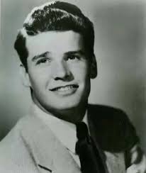 A little younger James Garner!