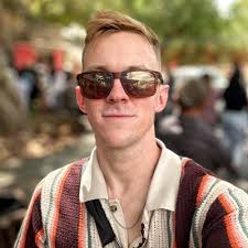 Zachary Smith (@zacpatsmith)