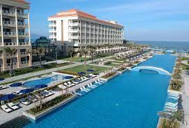 Sheraton grand danang resort nằm trên bãi biển non nước với tổng cộng hai khối khách sạn 6 tầng với sức chứa. Khach Sáº¡n 5 Sao Sheraton Ä'a Náºµng Lá»— HÆ¡n TrÄƒm Tá»· NÄƒm 2019 Tai Chinh