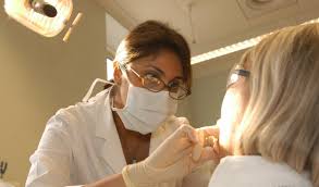 Dentist | Health Careers