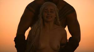 Emilia Clarke Nude Photos & Videos