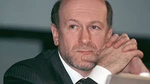 В 1996 году александр стальевич волошин избран на должность президента акционерного общества «федеральная фондовая корпорация». Elcincy Evolyuciya Vida Vlast Kommersant