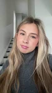 Jill Kulmann's Instagram, Twitter & Facebook