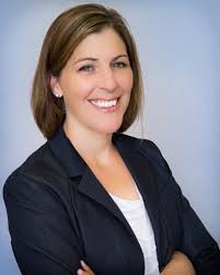 Dana Kwiecinski, Realtor
