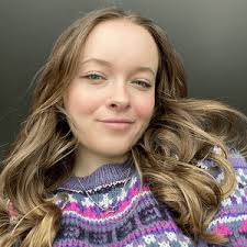 SEEING SIGNS' BY NICOLE ASH LINES UP FOR AN EXCITING DEBUT EP RELEASE —  CRAVE MUSIC MAGAZINE