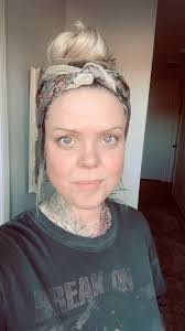 Amanda Keel's Instagram, Twitter & Facebook