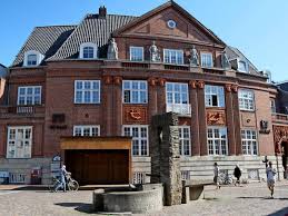 B) die gewährung von krediten aller art; Vr Bank Schliesst Filialen In Trappenkamp Und Grossenaspe