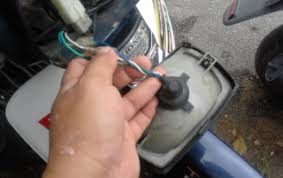 Note that the switch symbol displays an open or closed circuit path, which is what. Punca Lampu Depan Motor Tak Menyala Cakap Pomen Motor