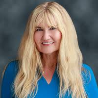 Kim Stromberg's Instagram, Twitter & Facebook