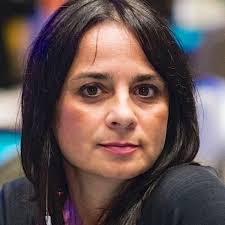 Cathy Dever's Instagram, Twitter & Facebook